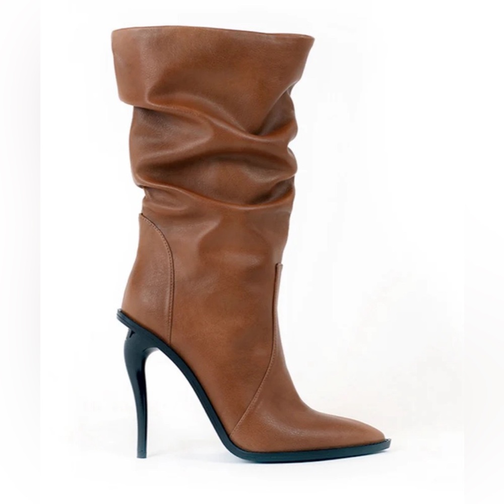 NWOT - Sylth Virago Demeter Boots in Saddle Brown, size 38